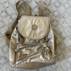 COPY - Gold kippling